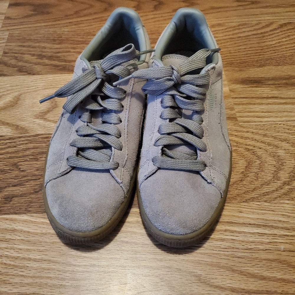 Low top Pumas
